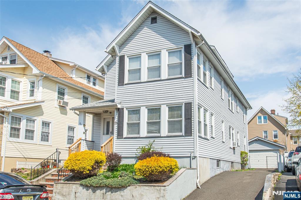 86 Tappan Avenue