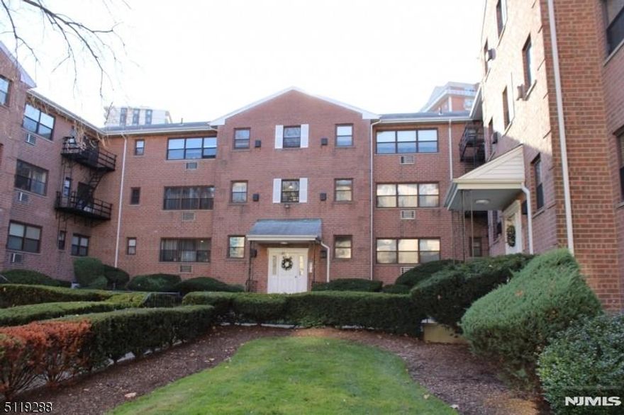 location, Location! This unique 3RD floor APT features 2 bedrooms, one full bathroom, a large living room, separate dining, updated kitchen and hardwood floors throughout the entire unit. Perfectly situated in a quiet residential neighborhood. One parking space included, use of the gym, laundry, and additional storage in the basement. MUST see! Heat and hot water are also included. Close proximity to NJ Transit, NYC Express Bus, and NYC via local restaurants, shopping, school, and other social amenities. This is truly a Commuter's dream!