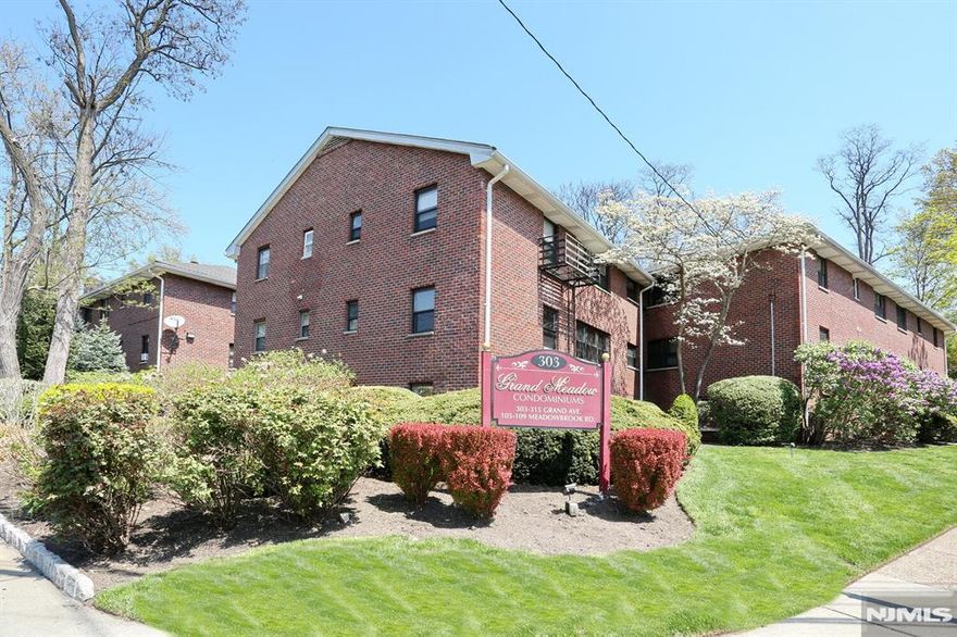 GREAT OPPORTUNITY TO OWN THIS WONDERFUL HOME -- - /// This Beautiful First-Floor Condo in Englewood's Grand Meadow Experience comfort, convenience, and charm all in one place! This freshly listed first-floor unit in the sought-after Grand Meadow Condominiums is your chance to enjoy a garden-style community just minutes from the heart of Englewoodâ€”and a breeze into NYC! -- Spacious Living Room -- 2 Spacious Bedrooms - - Dining Room, ?Modern Kitchen? - - Full Bathroom -?- Assigned Parking + Extra Storage -- Pet-Friendly Community -- Close to shops, restaurants, highways, and public transit -- Whether you're ready for less maintenance - HOA Maintenance Includes: Heat/Air Cond/ Water/Hot Water/Common Area. Want to be closer to the city, or just love the idea of simplified living in a great locationâ€”this one checks all the boxes. -- Call Freddy Molina -- RE/MAX Properties | 201-370-2920 -- FredMolina.REMAX.com