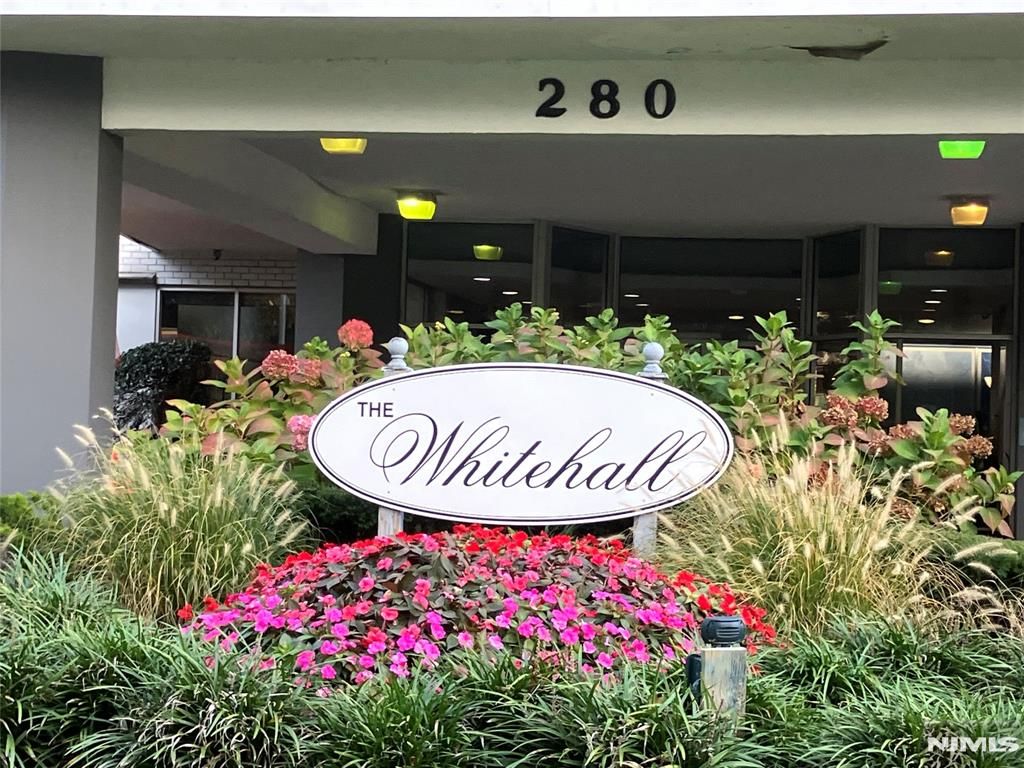 Photo of 280 Prospect Avenue #11H, Hackensack, NJ 07601 (MLS # 25041648)