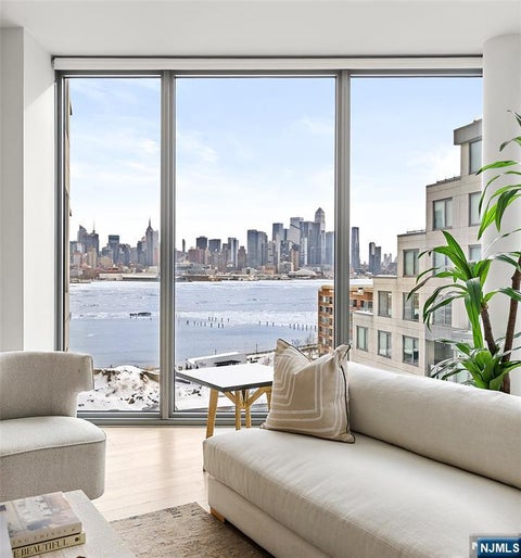 Photo of 9 Ave At Port Imperial #0911, West New York, NJ 07093 (MLS # 26034990)