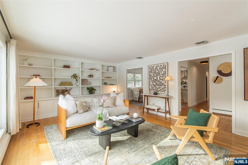 Photo of 9 Windermere Road, Montclair, NJ 07043 (MLS # 26003296)