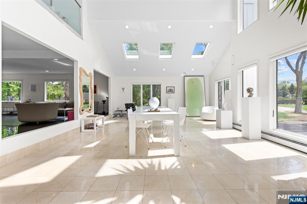 81 Greenwoods Road