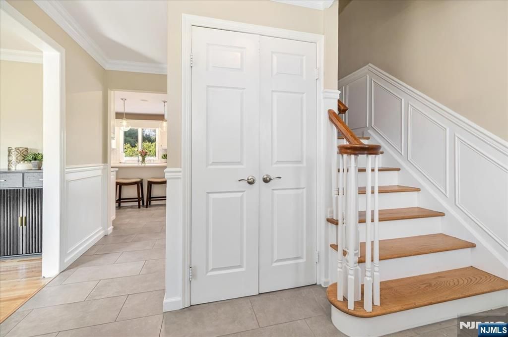 Photo of 750 Martin Avenue, Oradell, NJ 07649 (MLS # 26010680)