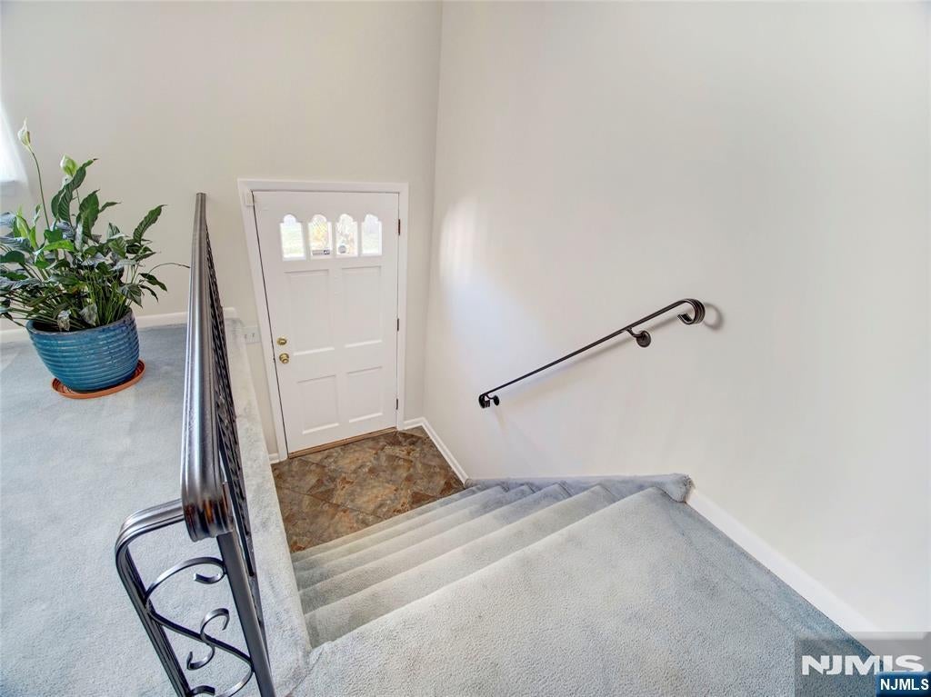 23 Nassau Road