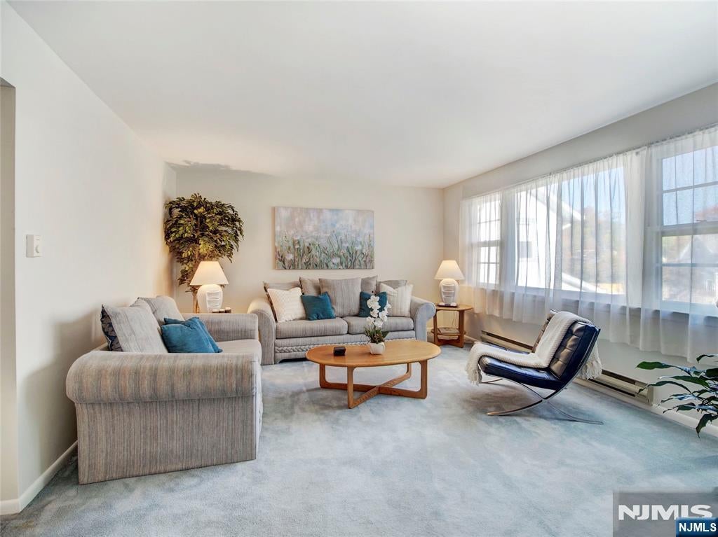 23 Nassau Road