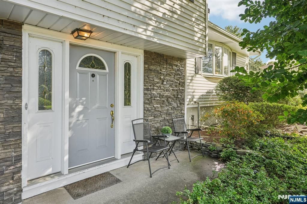 Photo of 32 Augusta Dr, Wayne, NJ 07470 (MLS # 25038741)