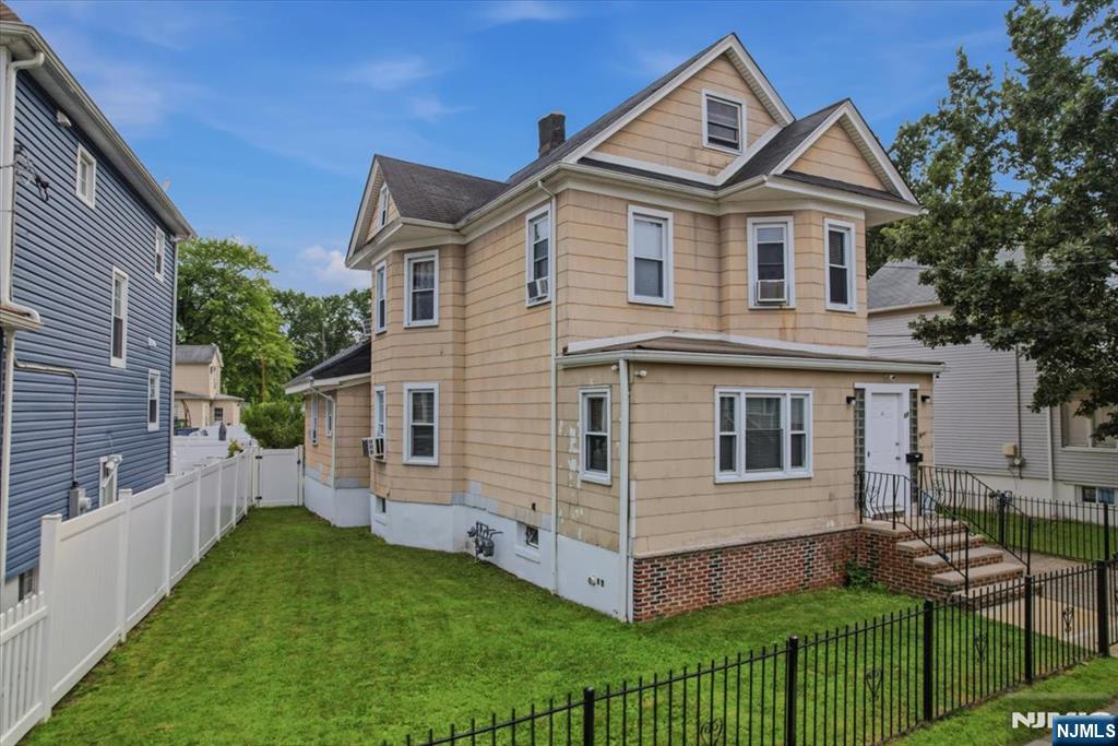 11 Elm Street