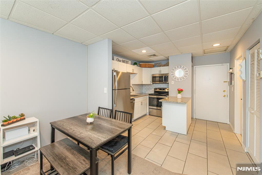 279 Clark Street A-12