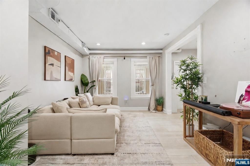 Photo of 87 Madison Avenue, Newark, NJ 07108 (MLS # 26010221)