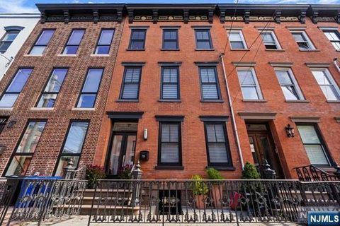 Photo of 735 Bloomfield Street, Hoboken, NJ 07030 (MLS # 26023790)