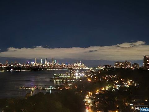 Photo of 100 Old Palisade Rd #1705, Fort Lee, NJ 07024 (MLS # 25019901)