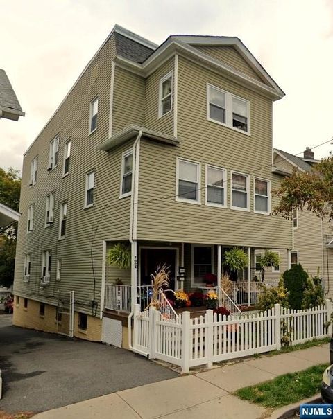 723 Stuyvesant Avenue Irvington NJ 07111