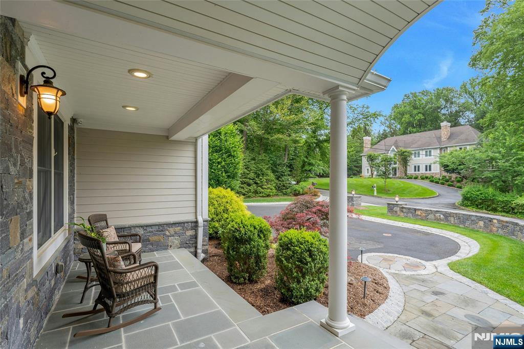 35 Hampshire Hill Road