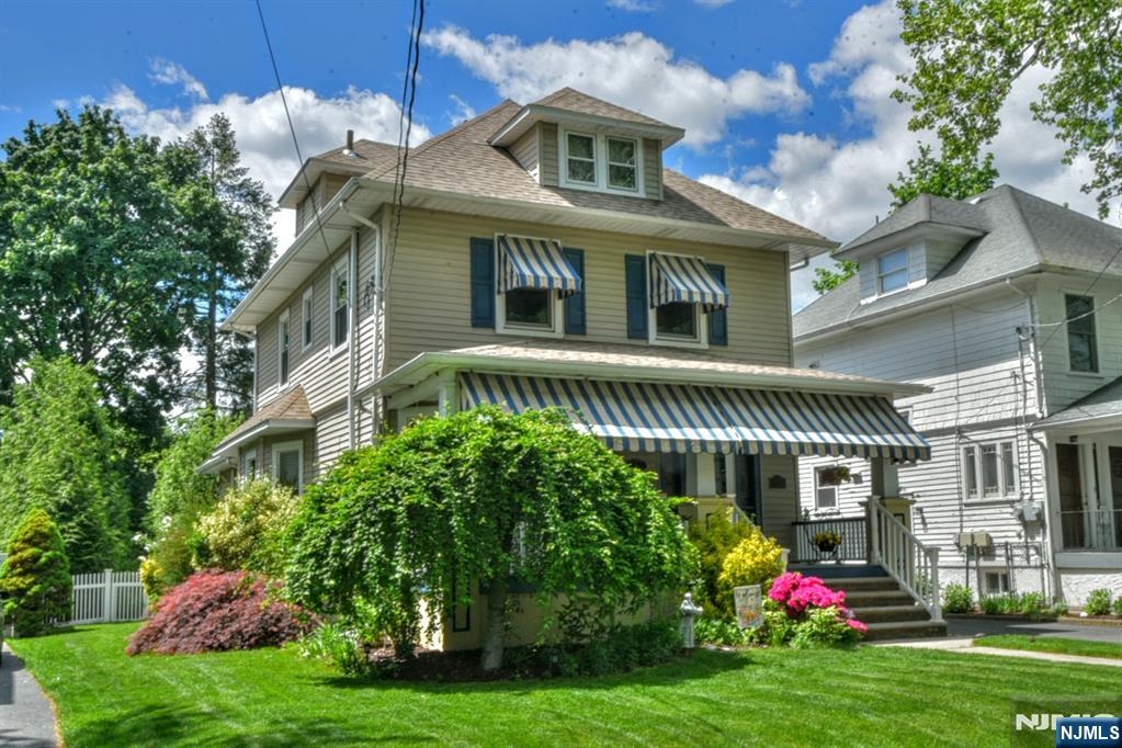 38 Arlington Avenue