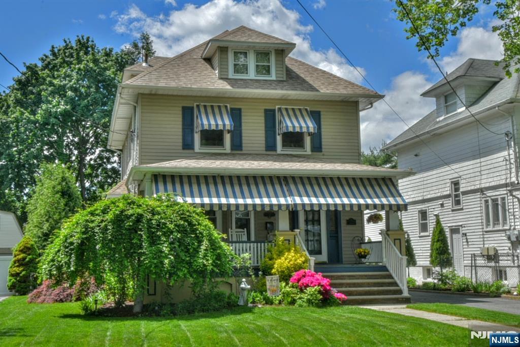 38 Arlington Avenue