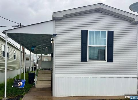 36 Helen Drive Moonachie NJ 07074