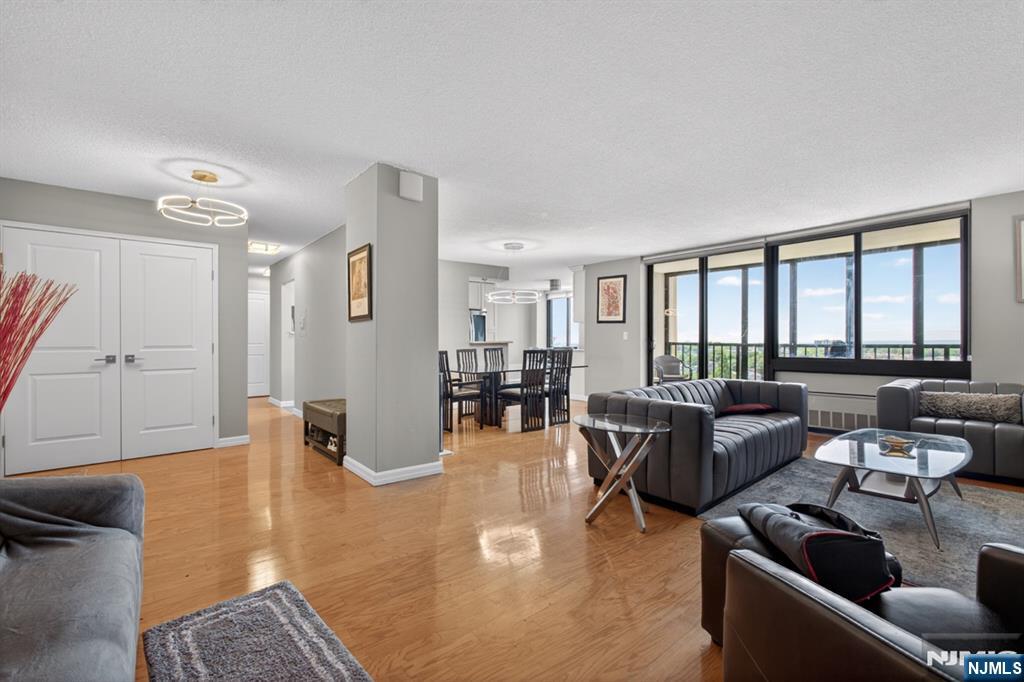 300 Winston Drive 1418