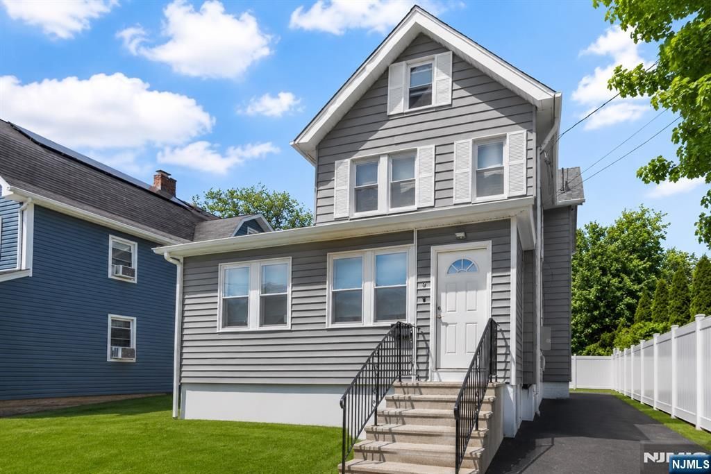Photo of 9 Sycamore Street, Bloomfield, NJ 07003 (MLS # 26016565)