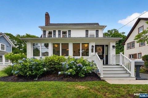 Photo of 453 Maple Avenue, Glen Rock, NJ 07452 (MLS # 26025687)