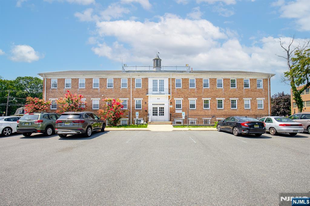 50 Franklin Turnpike