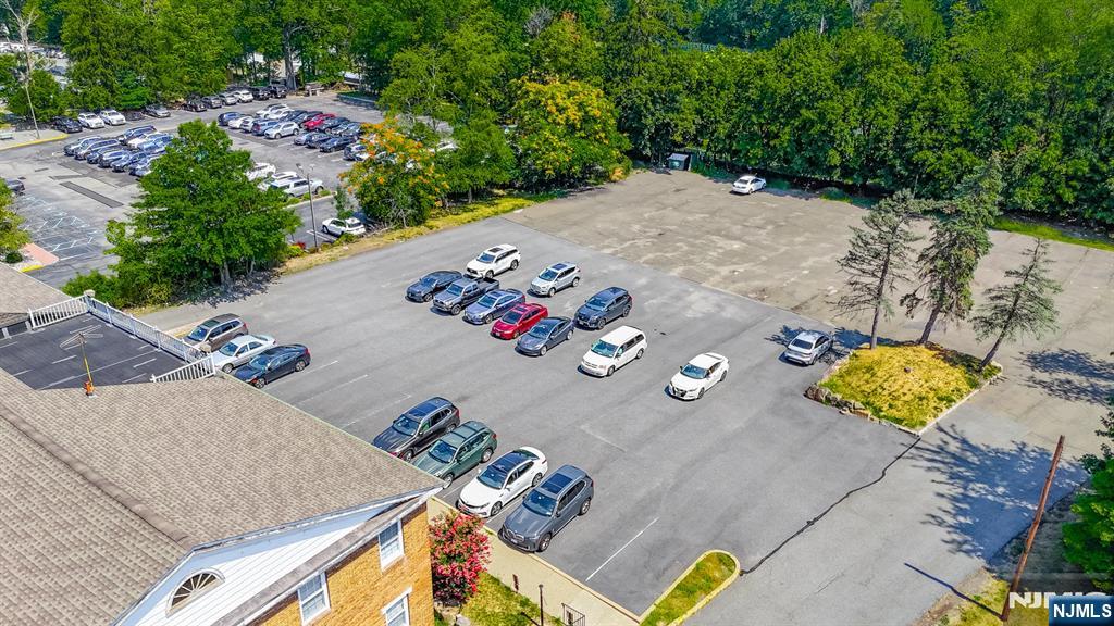 50 Franklin Turnpike