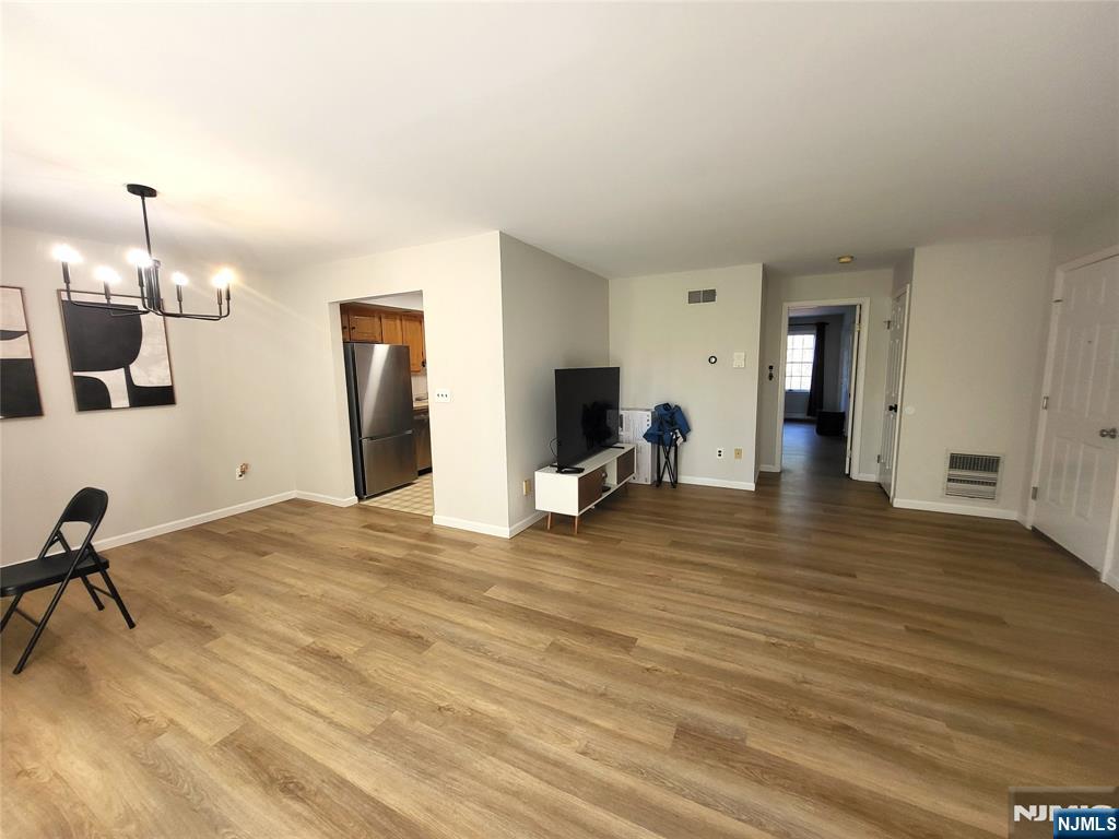 103A S Maple Avenue