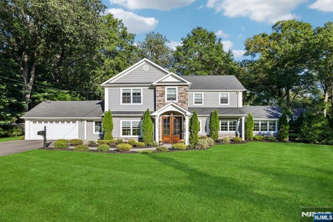 Photo of 649 Westbrook Road, Ridgewood Village, NJ 07450 (MLS # 26035317)