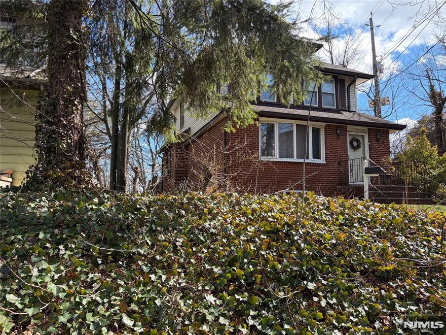 WELCOME TO 528 TERRACE AVE. HASBROUCK HEIGHTS SIDE HALL COLONIAL...APPROXIMATLEY 1553 SQ. FEET 3 BEDROOMS/L.R./FORMAL DINING ROOM/E.I.K./1 FULL BATH/ LONG DRIVEWAY "GREAT OPPORTUNITY TO OWN A HOME WITH STRONG POTENTIAL IN A CONVENIENT LOCATION. PROPERTY BEING SOLD STRICTLY AS-IS. BUYER IS RESPONSIBLE FOR CERTIFICATE OF OCCUPANSY AND ANY REQUIRED MUNICIPAL INSPECTION. BRING YOUR VISION AND MAKE THIS HOME YOUR OWN.