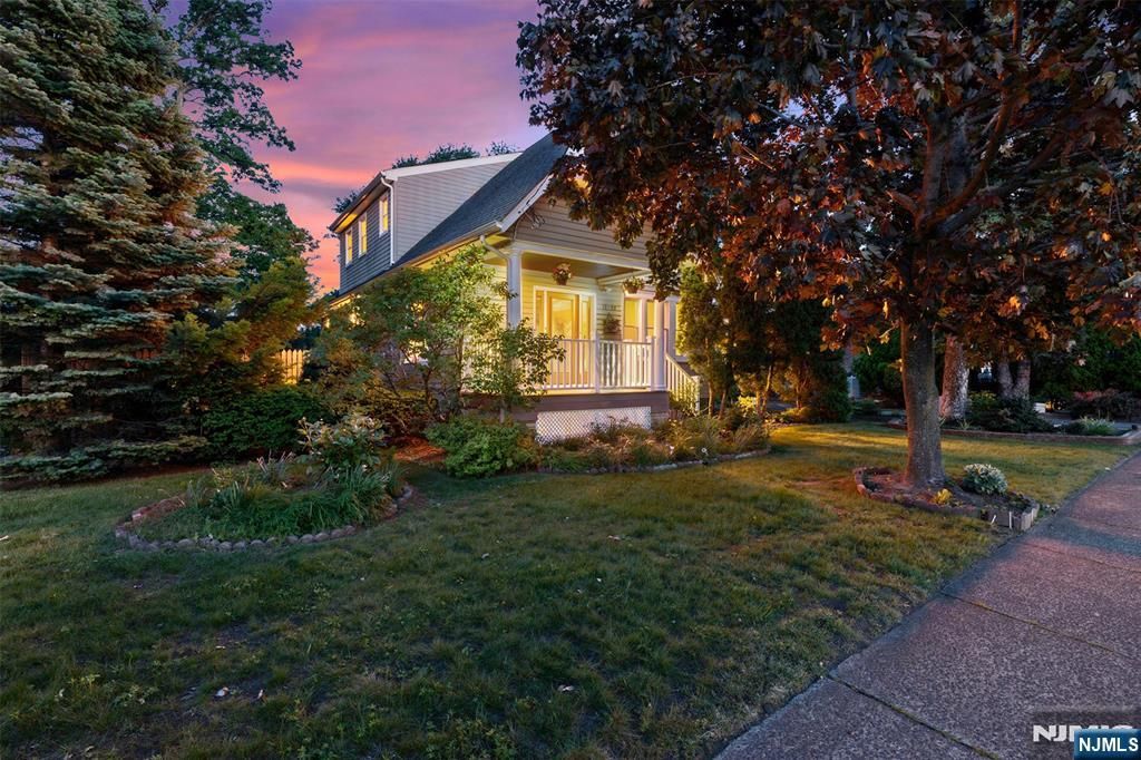 Photo of 1307 Willow Street, Fair Lawn, NJ 07410 (MLS # 26018845)