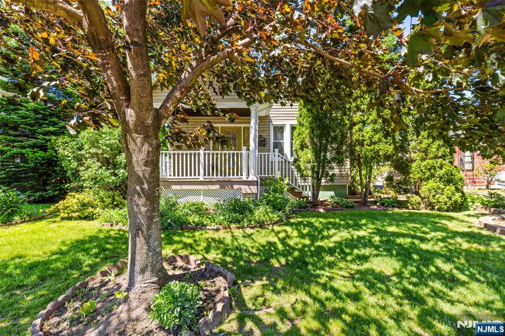 13-07 Willow Street
