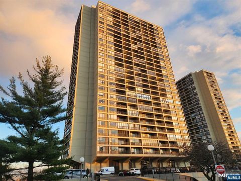 6 Horizon Road 310 Fort Lee NJ 07024