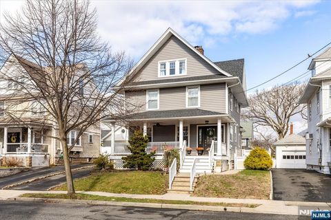 40 Courier Place Rutherford NJ 07070