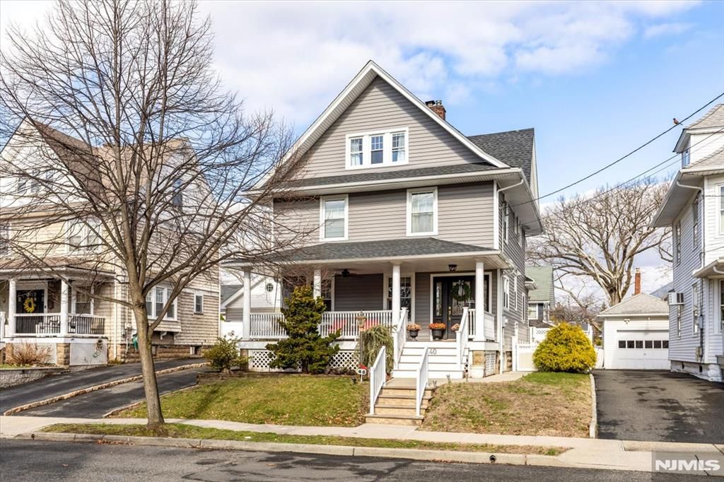 Photo of 40 Courier Place, Rutherford, NJ 07070 (MLS # 26009438)