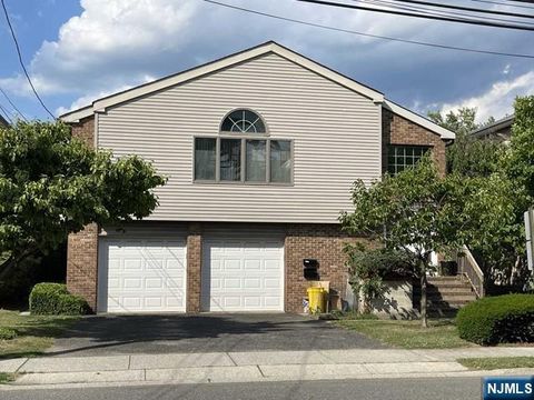 Photo of 167 Roosevelt PL #1Fl, Palisades Park, NJ 07650 (MLS # 26016217)