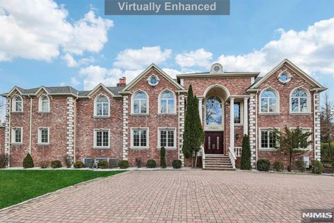 Photo of 24 Tulip Tree Ln, Alpine, NJ 07620 (MLS # 25023781)