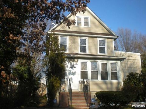 Photo of 147 Phelps Ave, Englewood, NJ 07631 (MLS # 26020819)