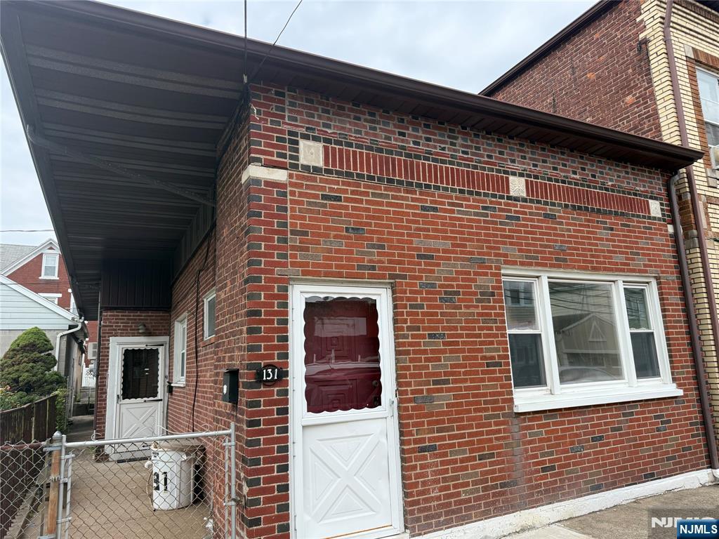 Garfield, New Jersey 07026, United States, 2 Bedrooms Bedrooms, ,1 BathroomBathrooms,Residential,Active,194523 Garfield, New Jersey 07026, United States, 2 Bedrooms Bedrooms, ,1 BathroomBathrooms,Residential,Active,194523