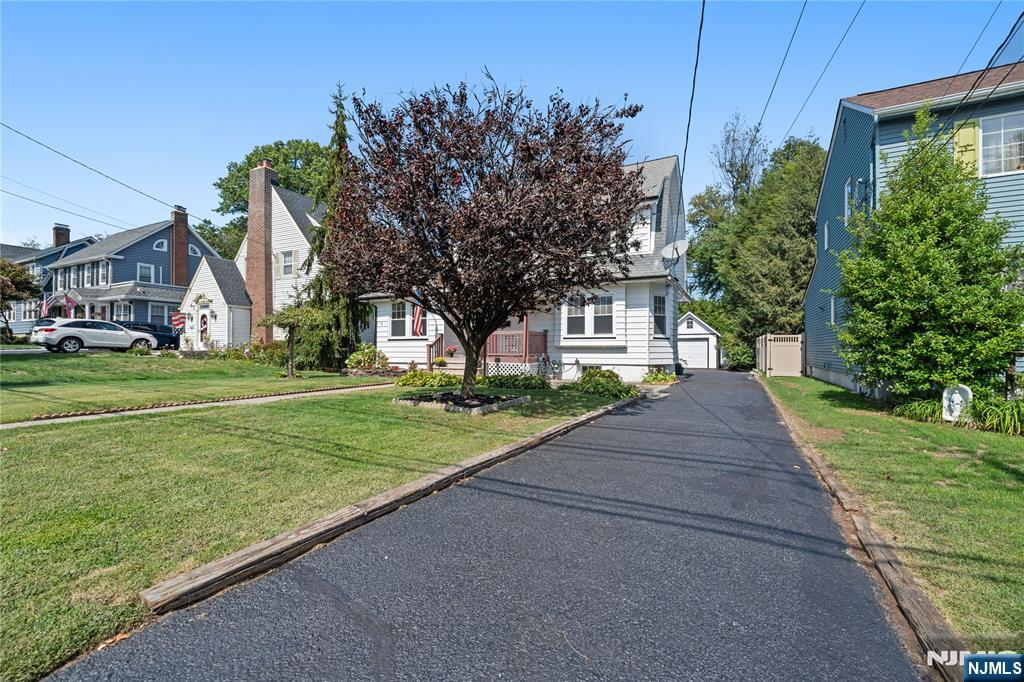 58 Mountainview Avenue