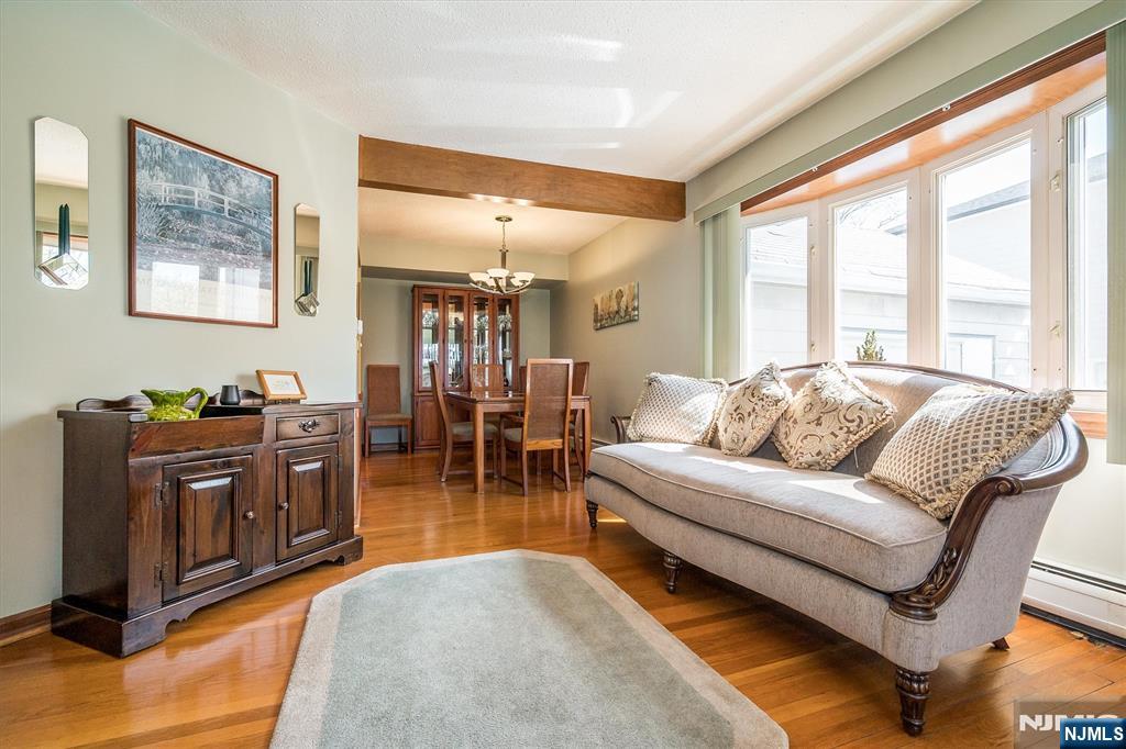 231 Hillside Avenue