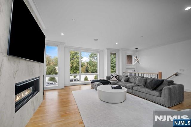 779 Paramus Road 2