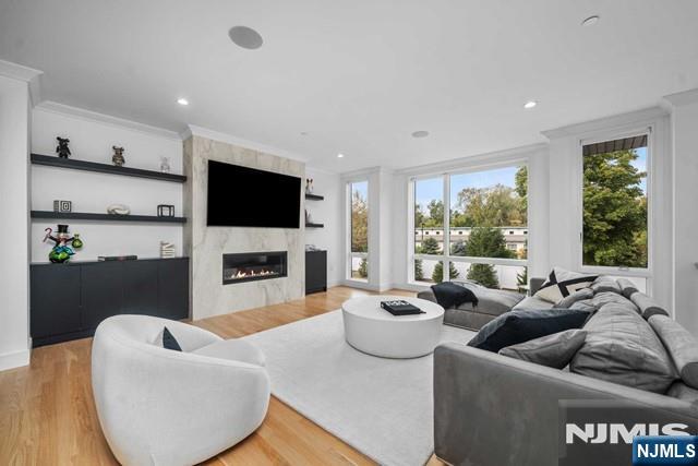 779 Paramus Road 2