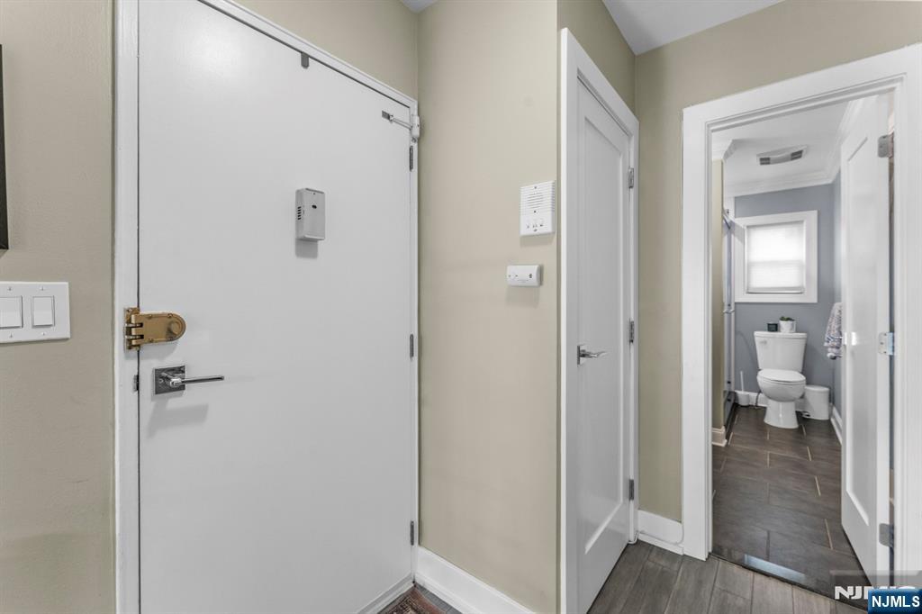 29 Upper Mountain Avenue C2901