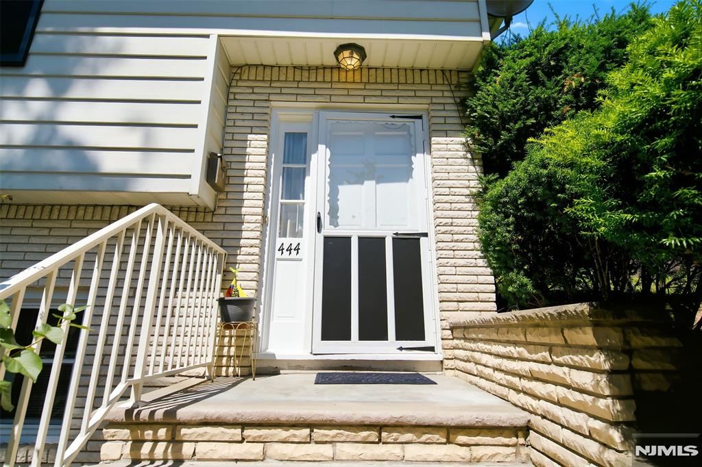 444 Lookout Avenue