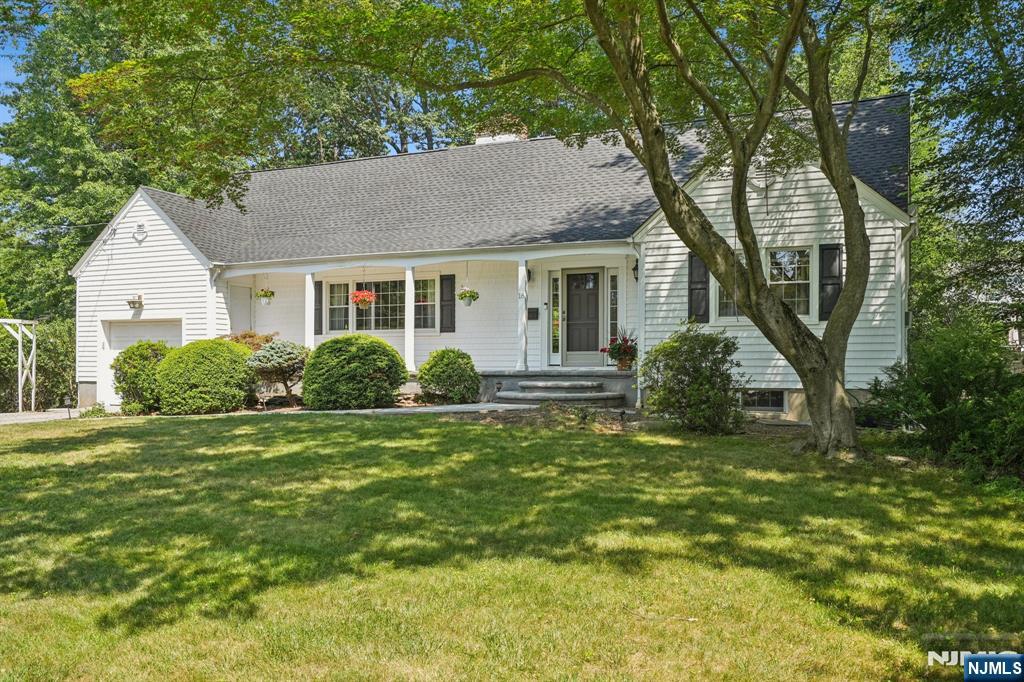 16 Highland Terrace