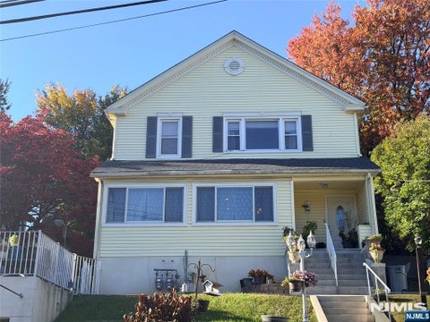 Photo of 501 Englehardt TER #2, Ridgefield, NJ 07657 (MLS # 26040500)