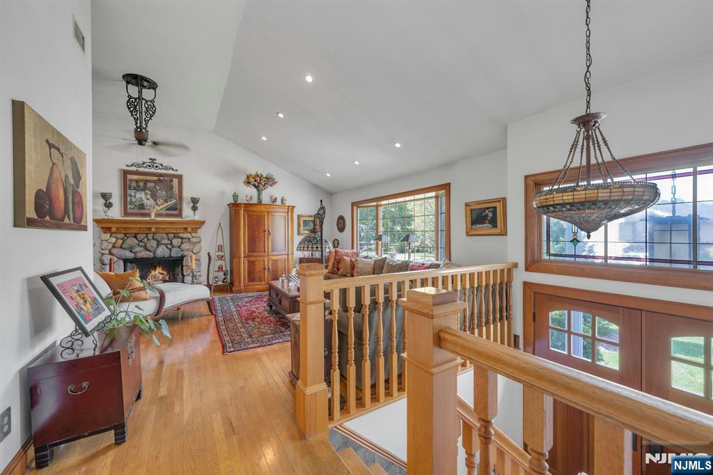 18 Bayberry Drive