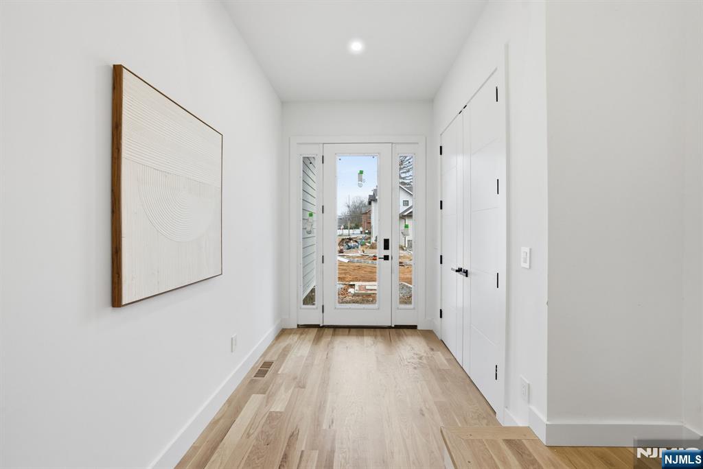 5 Cedar Court