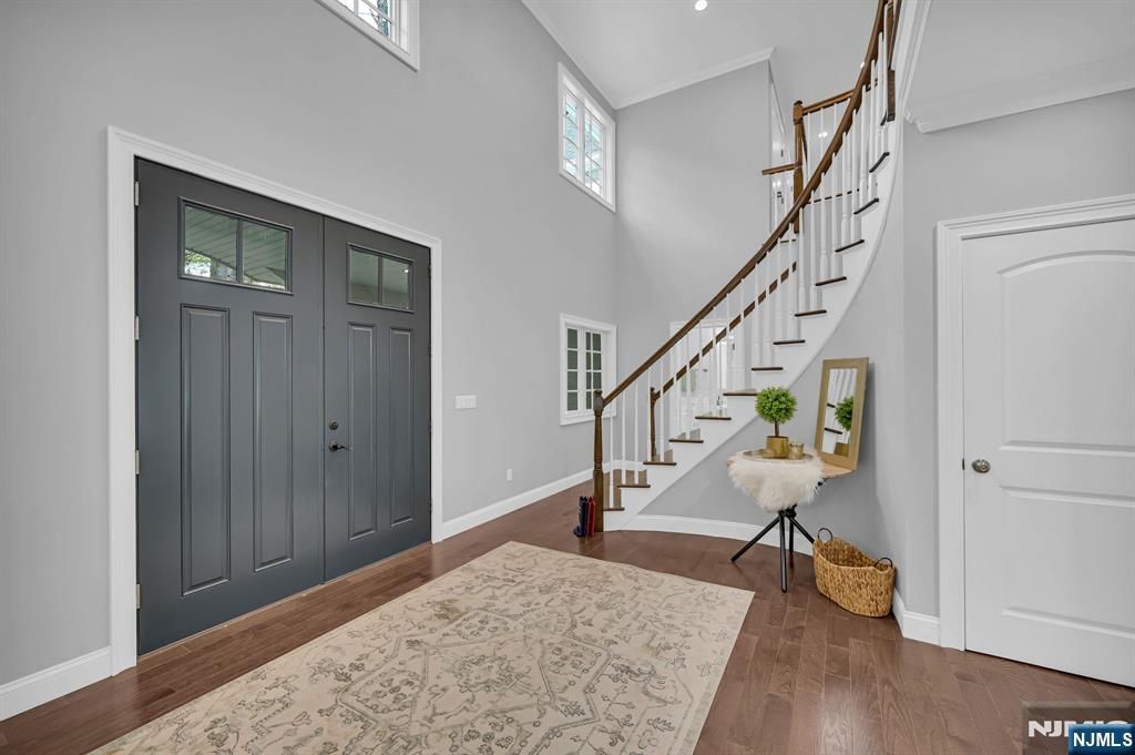 Photo of 466 White Oak Ridge Road, Millburn, NJ 07078 (MLS # 25036067)