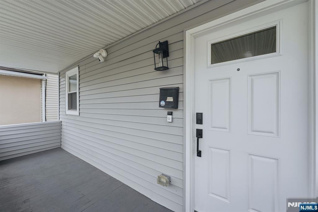 32 Willard Street